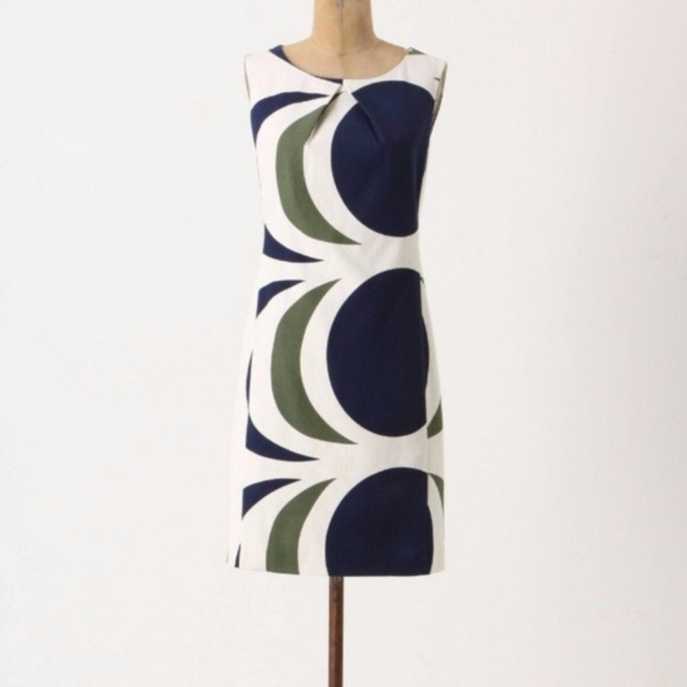 Tabitha Mod Circle Shift Dress